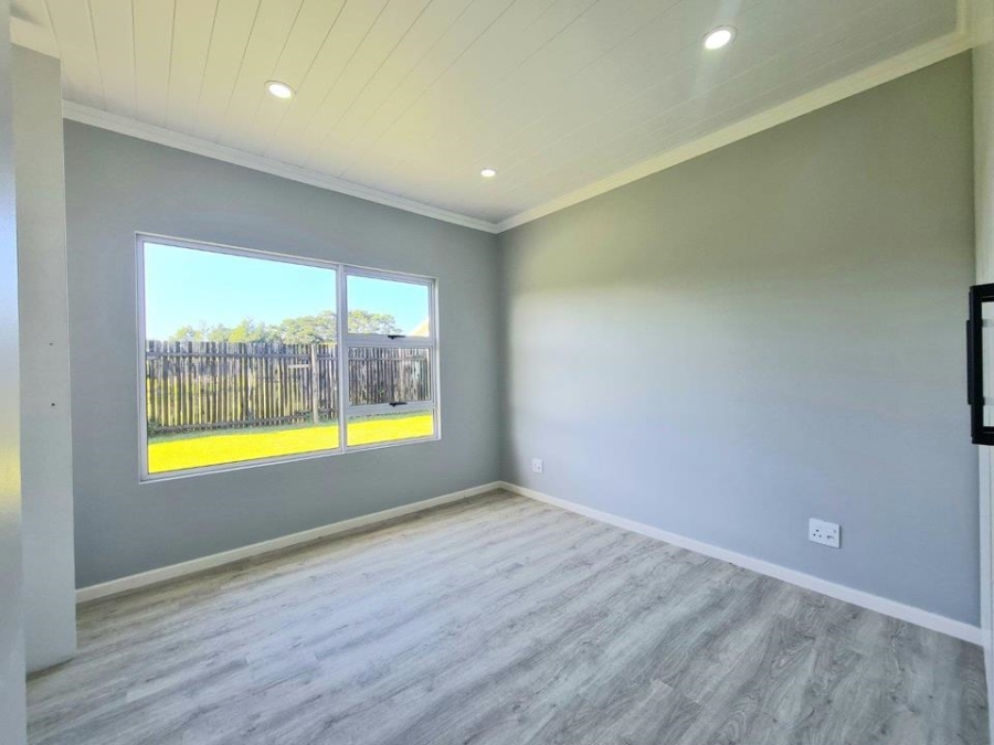 3 Bedroom Property for Sale in Glen Eden Eastern Cape
